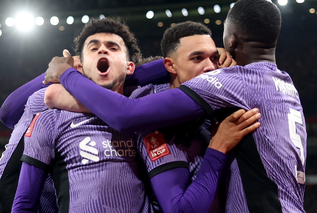 Pútavý zápas plný šancí pre (šťastnejších?) hostí. LFC vyhral na pôde Arsenalu a je v 4. kole FA Cupu