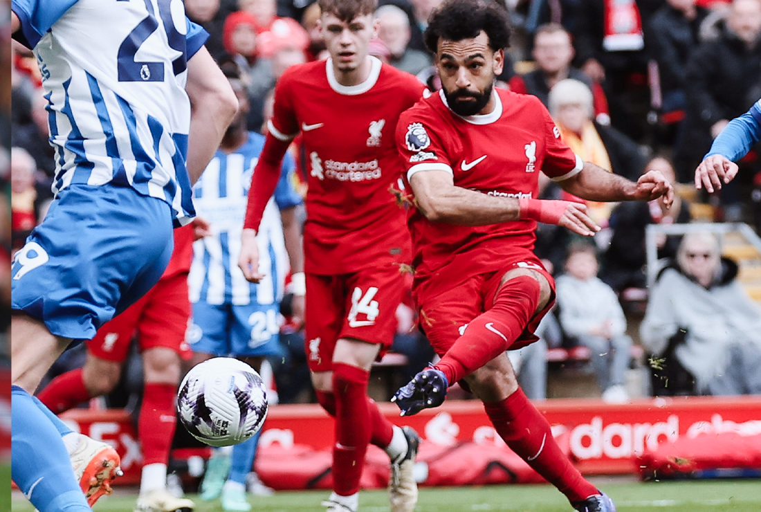 300. liverpoolska výhra Kloppa. Víťazný obrat s Brightonom zariadil Salah