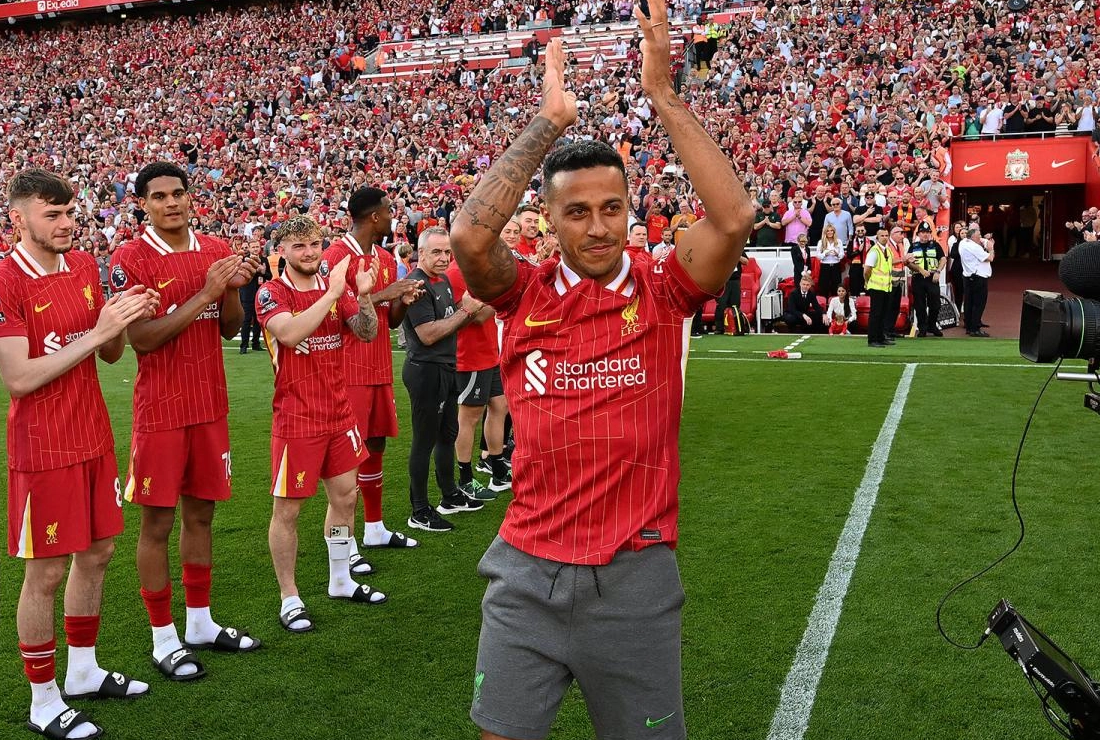 Z LFC odchádza jeden z najlepších stredopoliarov vôbec. Thiago A. však pre zranenia nedokázal dlhodobo dokazovať svoje kvality