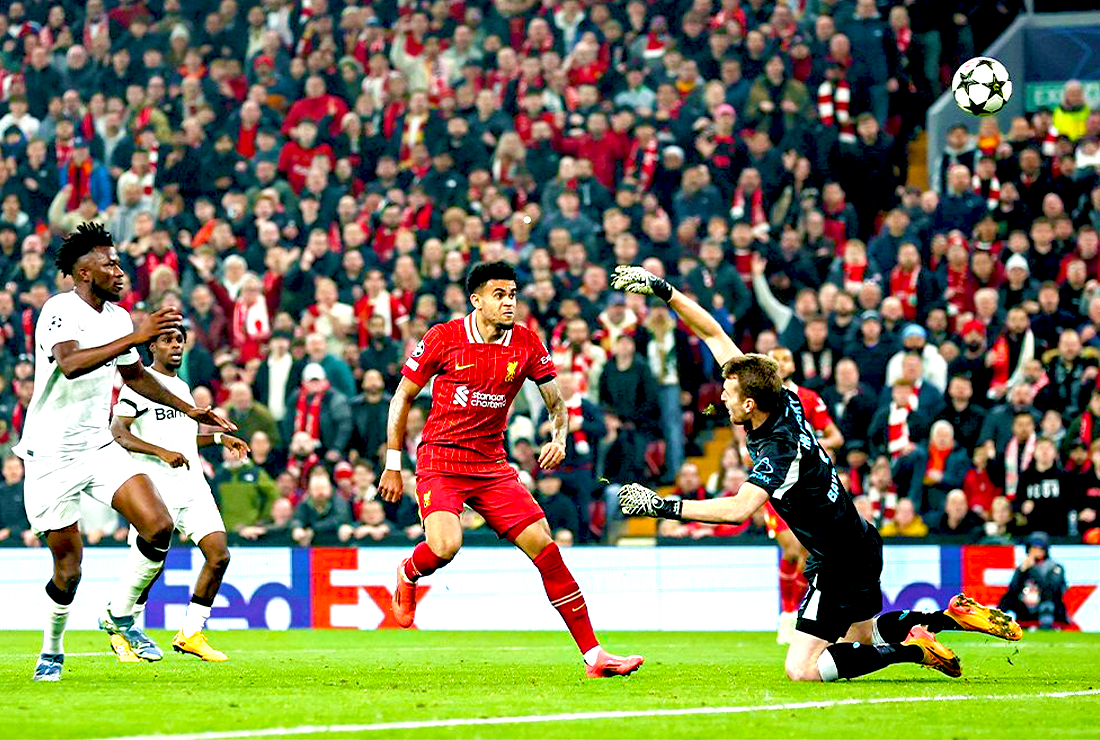 Famózny II. polčas a 4 góly. Leverkusen padol po hetriku (stredného útočníka) L. Díaza