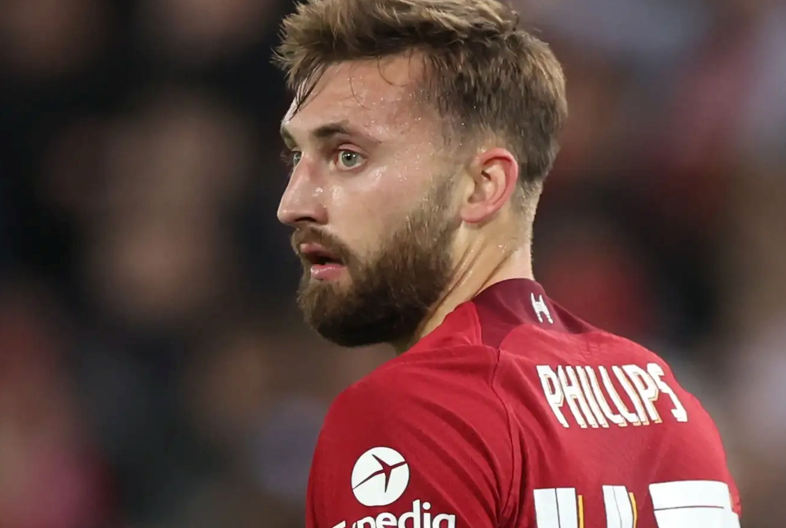 Zaujímavý príbeh Nata Phillipsa. Smer USA mal už zbalené, potom sa ozval Liverpool