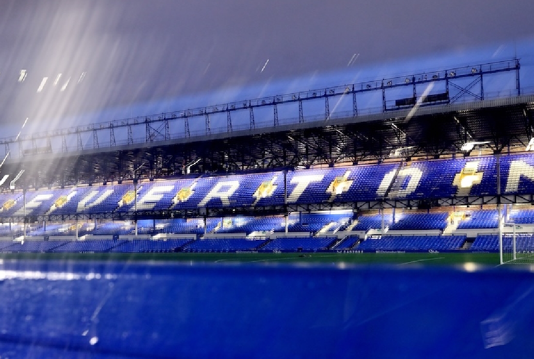 Merseyside derby je odložené! Rozhodlo o tom počasie