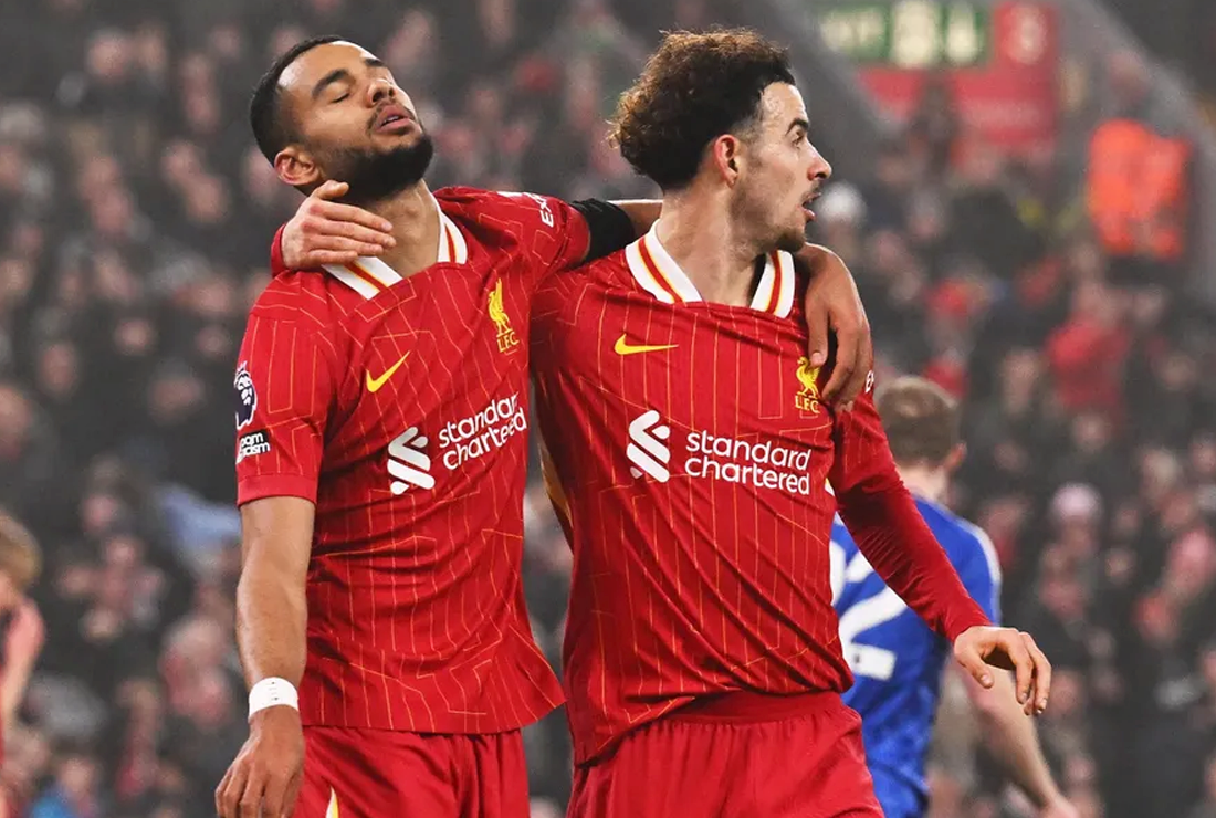 The Reds otočili duel s Leicestrom a zvýšili náskok na čele Premier League