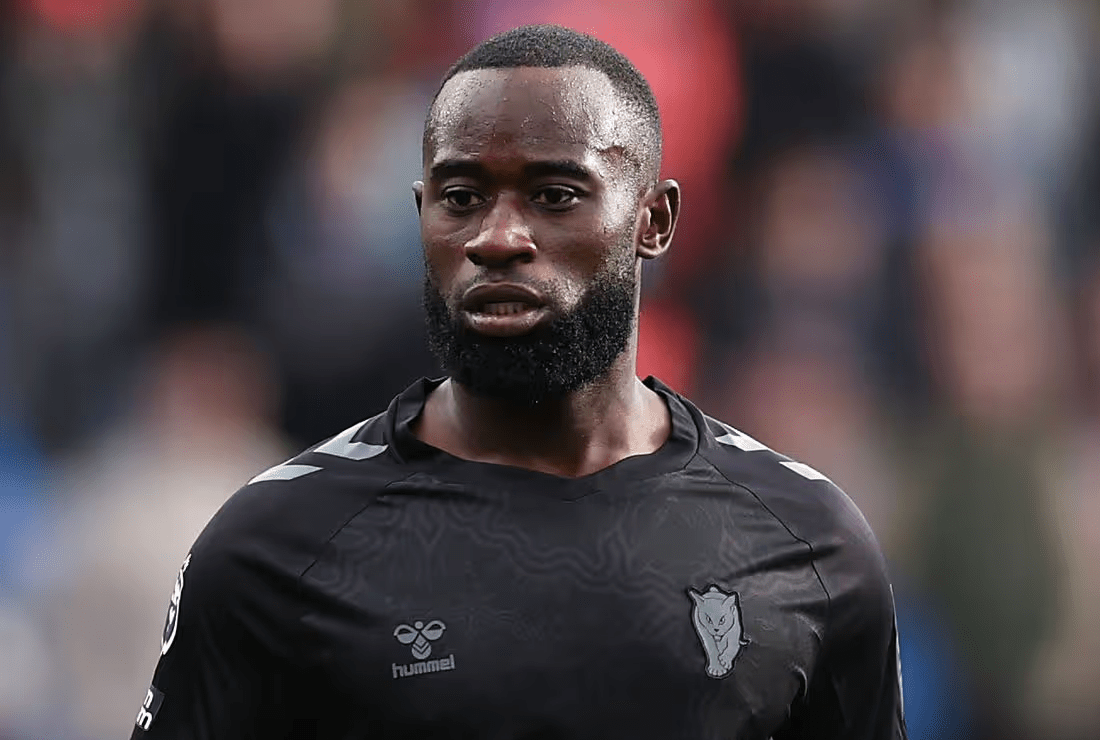 Žeby predsa len príchod? LFC rokuje s defenzívnym univerzálom Geertruidom, ktorého Slot veľmi dobre pozná