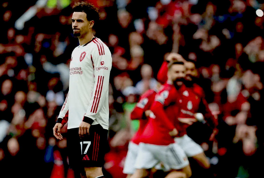 V I. polčase šialene slabý LFC siahal po obrátke na Old Trafforde aspoň na bod. Napokon nevydržal fyzicky ani psychicky