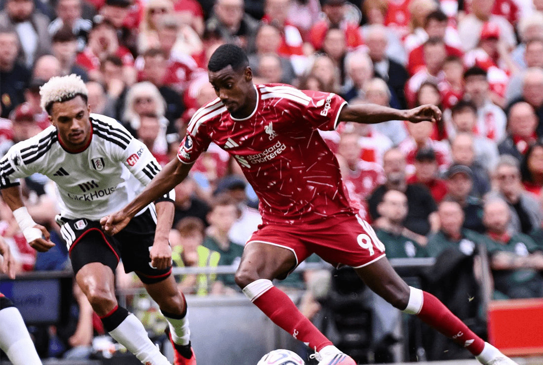 Zasa sklamanie. Staré návyky lusknutím prsta nezmiznú. Liverpool nedal doma Fulhamu gól, 0:0 je ďaleko od spokojnosti
